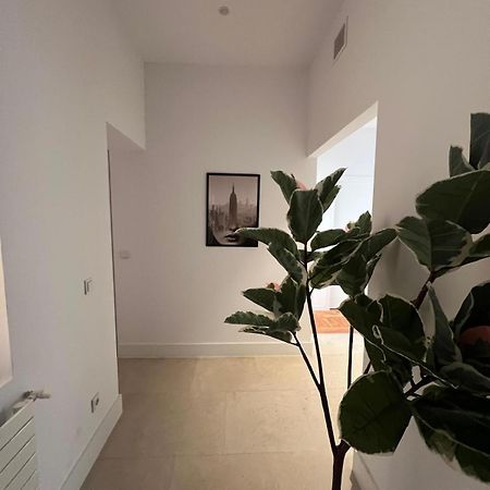 Private Rooms In Magdalena Street Madri Exterior foto